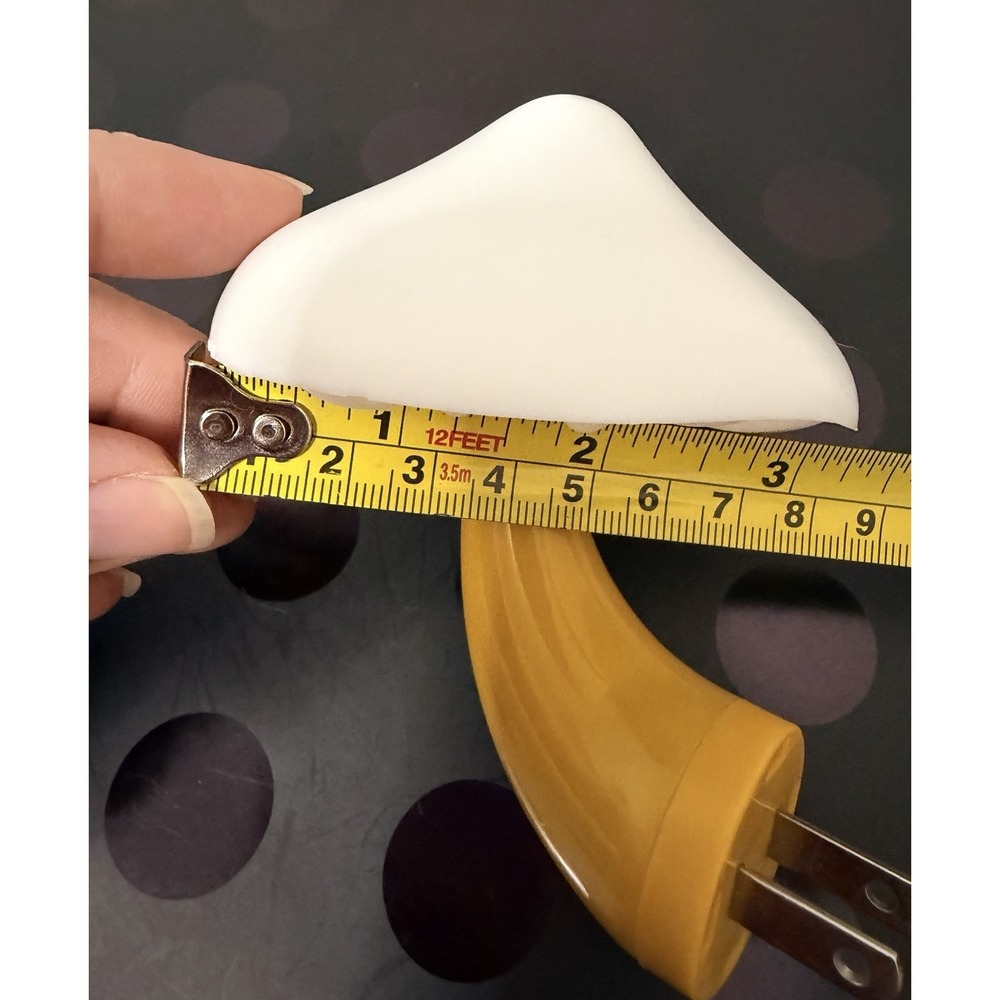 Mushroom Night Light Plug in Lamp Sensor Night Light 7 Different Colors Rotates - Picture 7 of 10